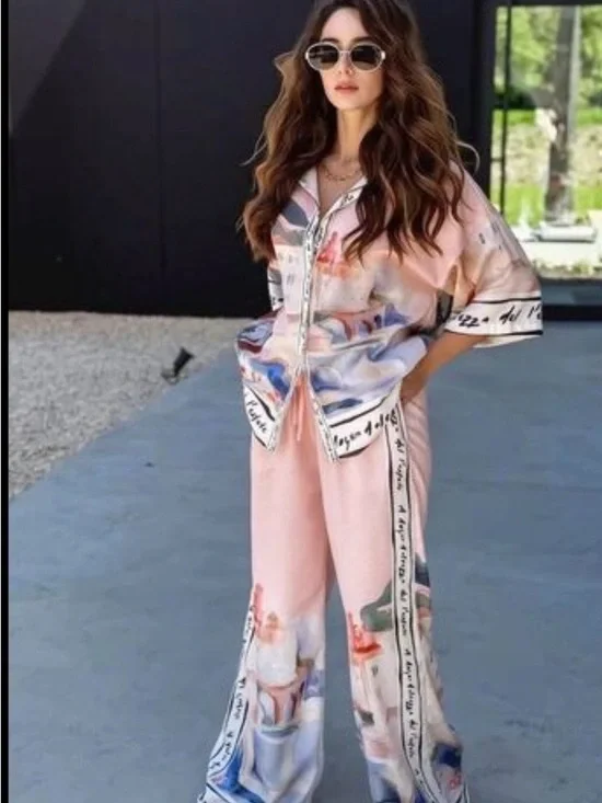 Soft Pink Printed Two-Piece Lounge Set   Plus Size Available - Picture 3 of 5